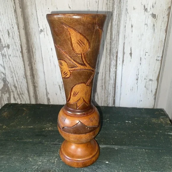 Vintage MCM Wooden Vase With Carved Leaves and Flowers 9" Tall - Picture 3 of 7